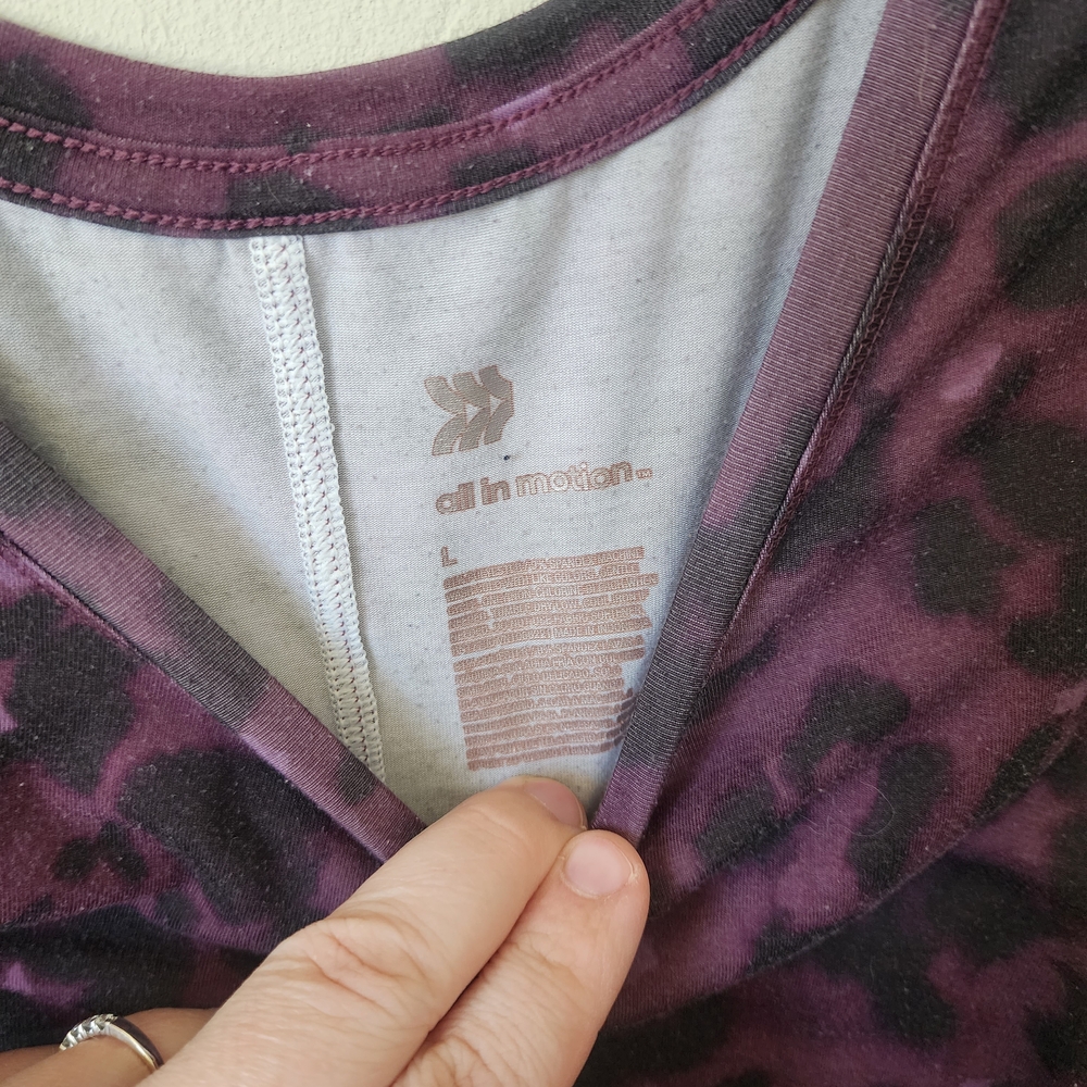Womens Size Large Tank Top Bundle - Picture 6 of 13